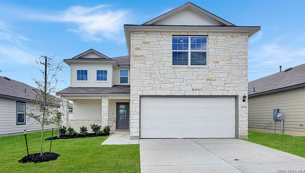 Photo of 5719 Gray Moore, San Antonio, TX 78245 (MLS # 1953164)