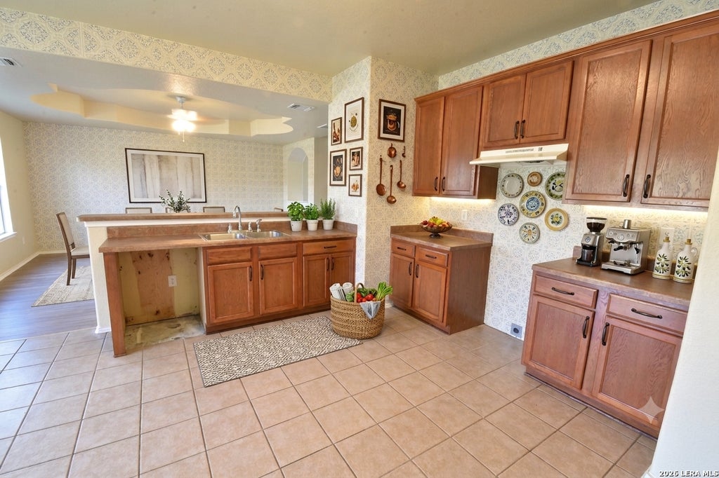 Photo of 10407 ALSFELD RNCH, Helotes, TX 78023 (MLS # 2007175)