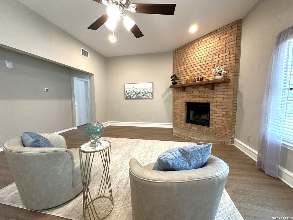 Photo of 1513 PRESTON DR, Seguin, TX 78155 (MLS # 1970797)