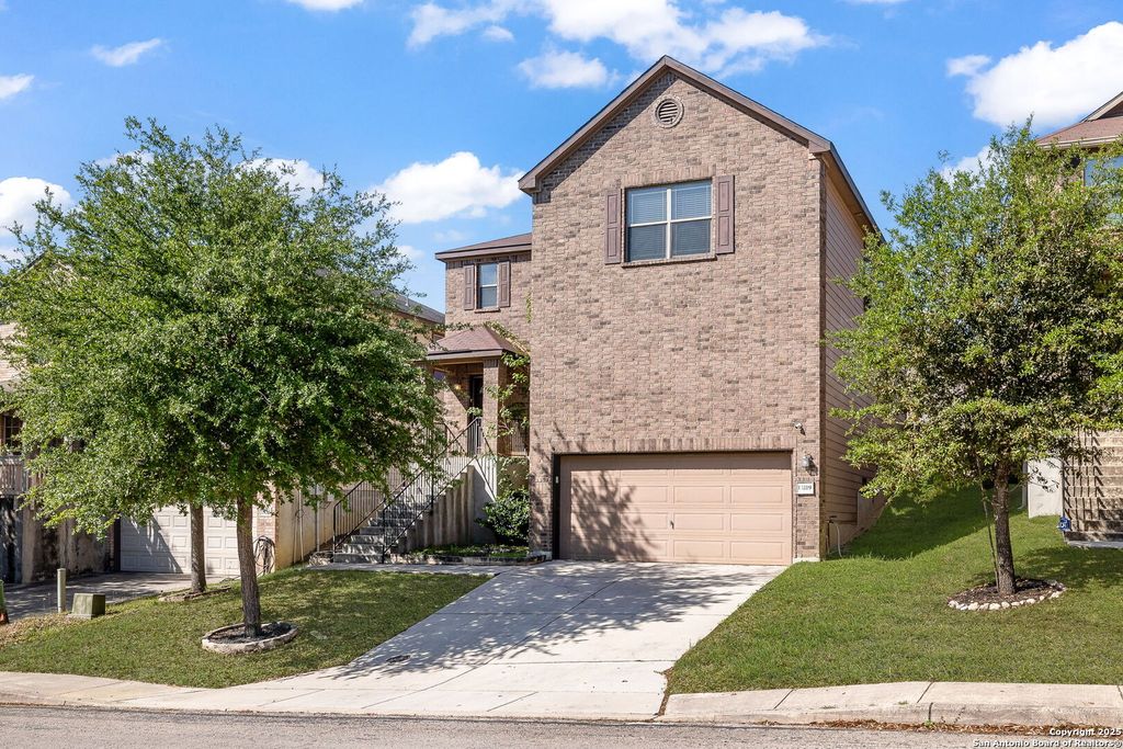 Photo of 13219 Loma Sierra, San Antonio, TX 78233 (MLS # 1861041)