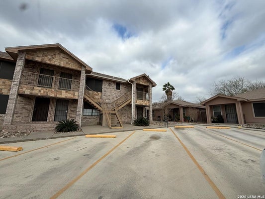 1787 CALLE GINEBRA, EAGLE PASS, TX 78852 - Image e963df68be084f817060080cbf6ee40e/641995743