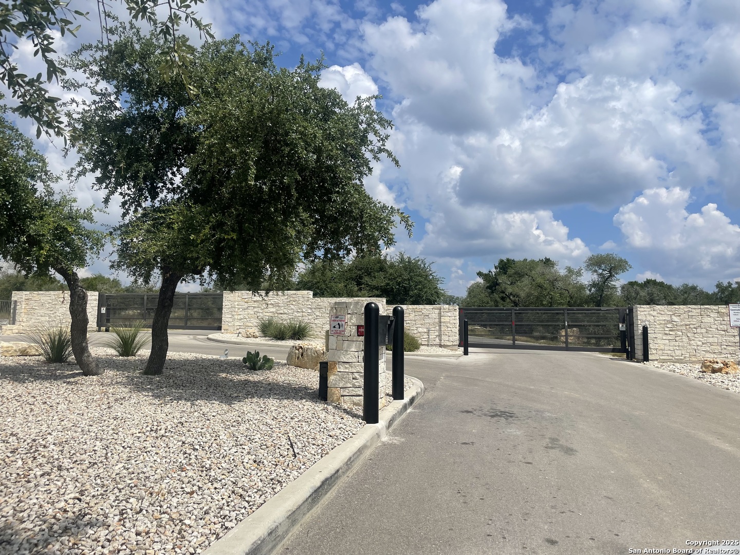 LOT 17 Earle Oak Ave