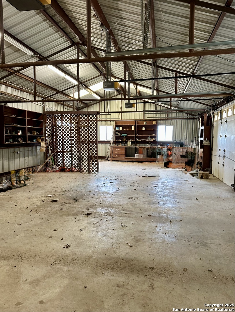 Utopia, Texas 78884, United States, 4 Bedrooms Bedrooms, ,2 BathroomsBathrooms,Residential,Active,178595