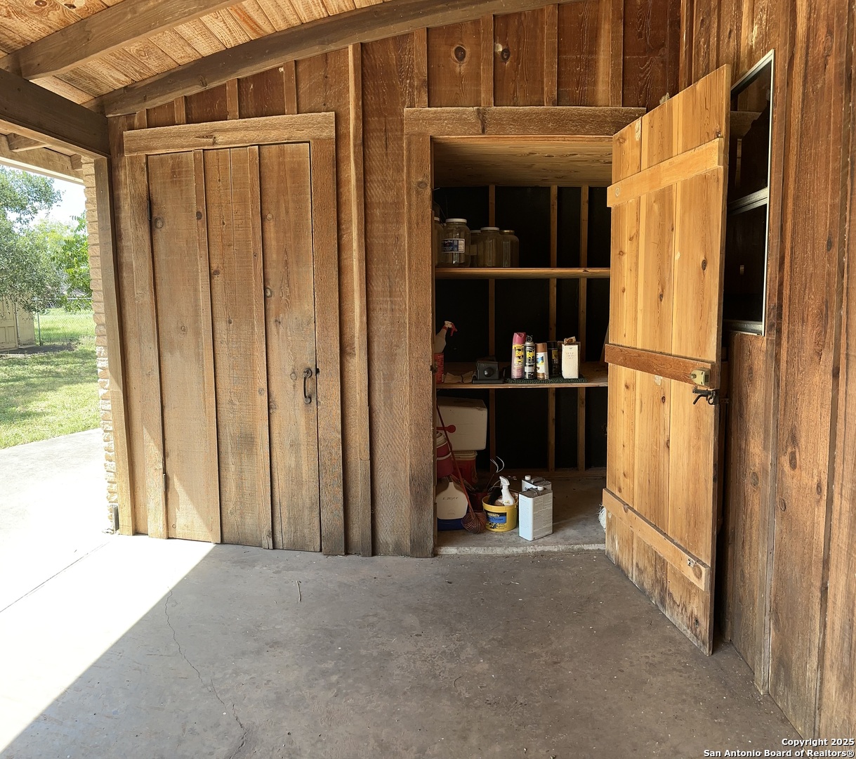 Utopia, Texas 78884, United States, 4 Bedrooms Bedrooms, ,2 BathroomsBathrooms,Residential,Active,178595