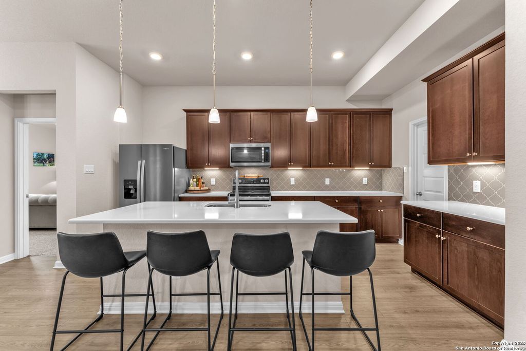 Photo of 413 Cowboy Peak, Cibolo, TX 78108 (MLS # 1924469)