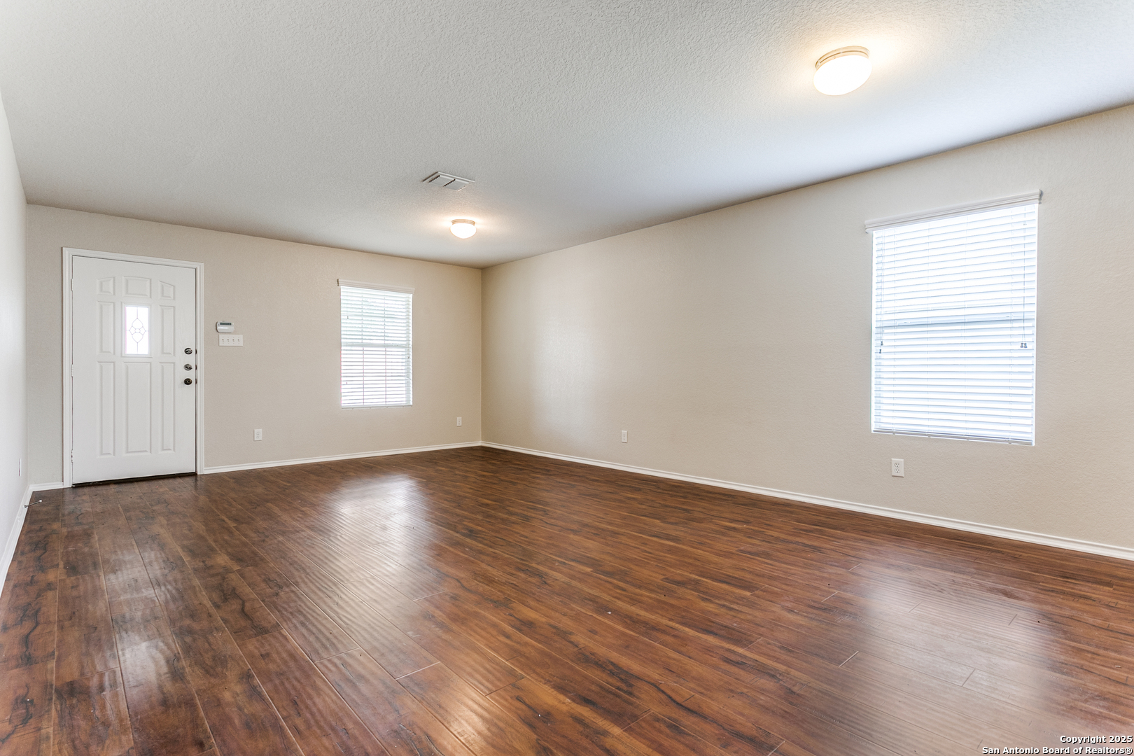 16210 Rosebud Vista