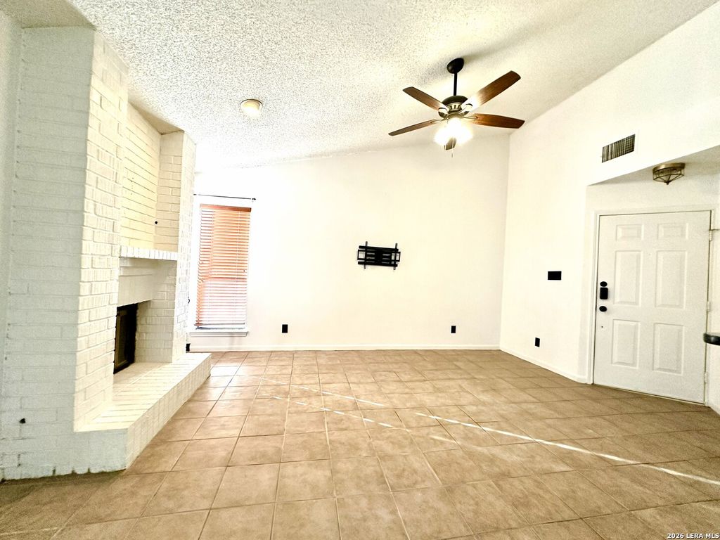 Photo of 4839 Brandeis 422 #422, San Antonio, TX 78249 (MLS # 1934144)