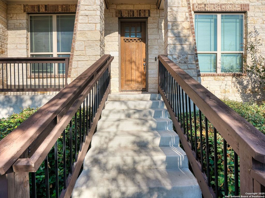 Photo of 1714 Kosmas Drive, San Antonio, TX 78245 (MLS # 1926596)