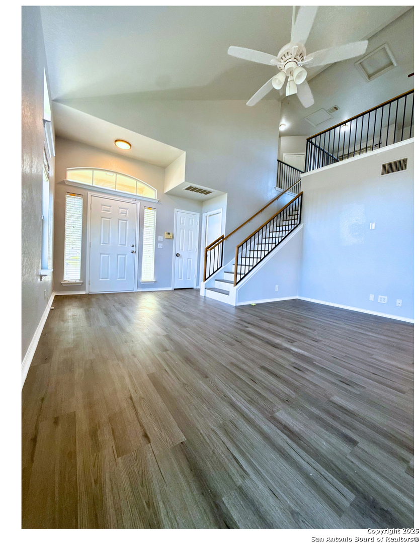 2543 Fayette