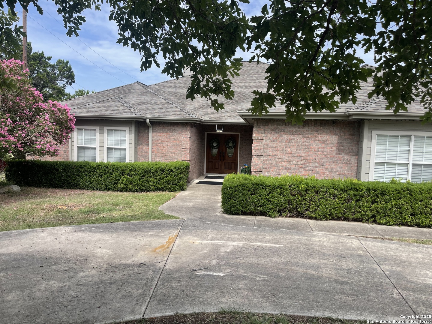 1119 Bellewood
