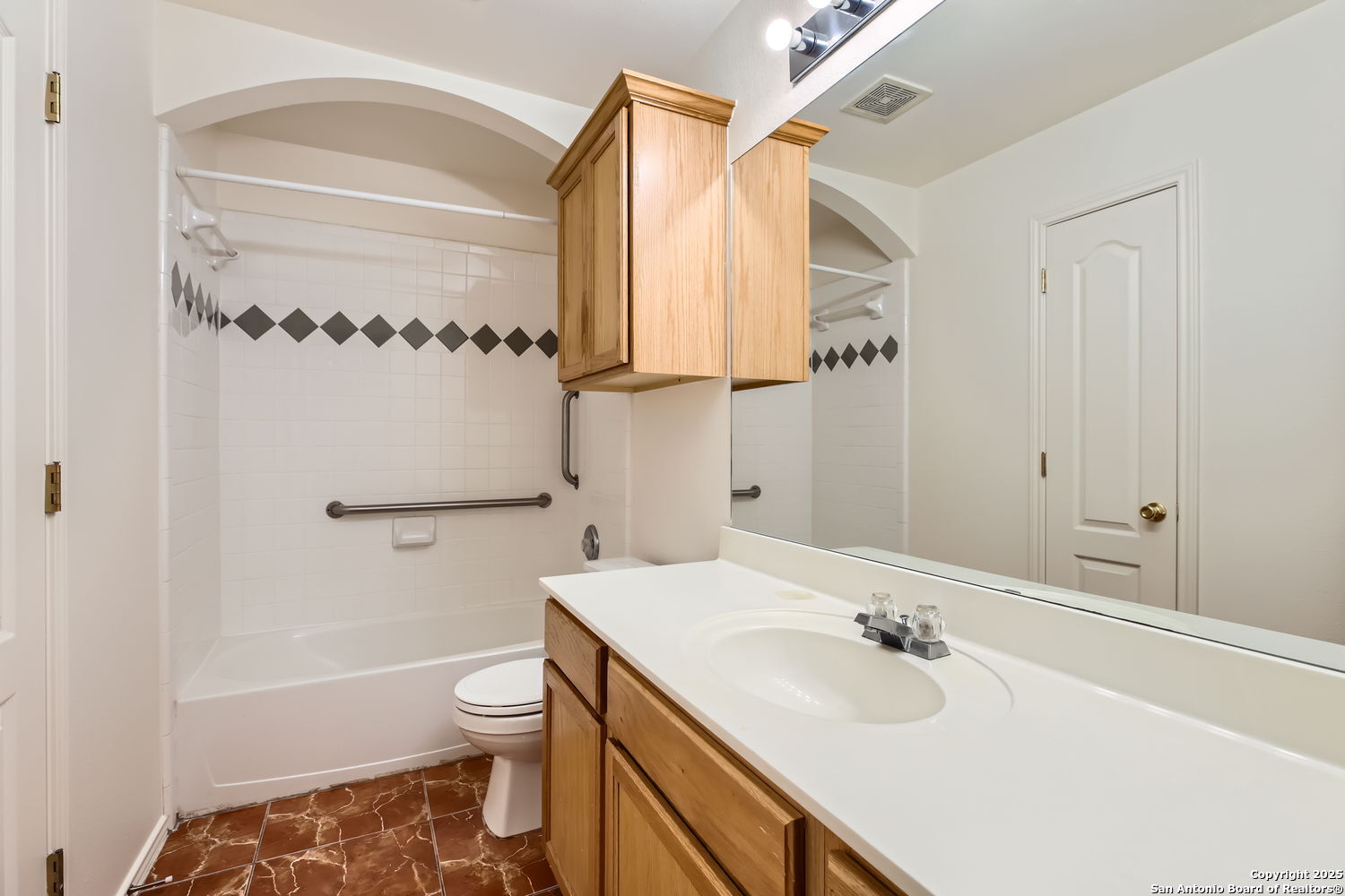 San Antonio, Texas 78249, United States, 3 Bedrooms Bedrooms, ,2 BathroomsBathrooms,Residential,Active,255