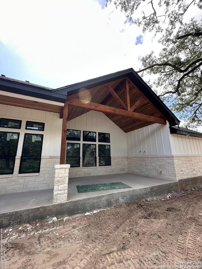 113 PIONEER TRAIL