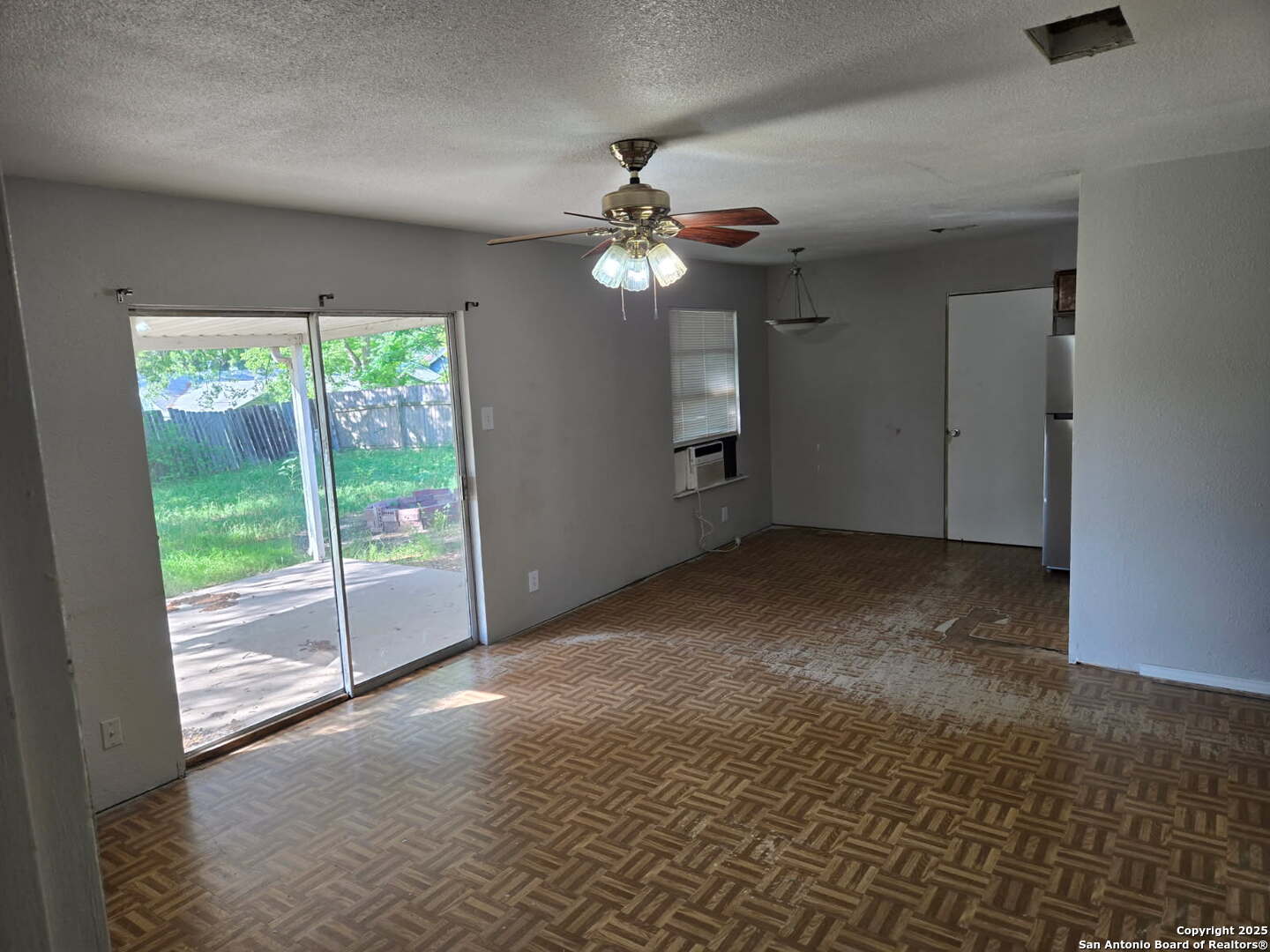 7410 Old Spanish