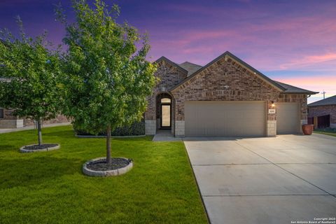 Photo of 624 Minerals Way, Cibolo, TX 78108 (MLS # 1912862)