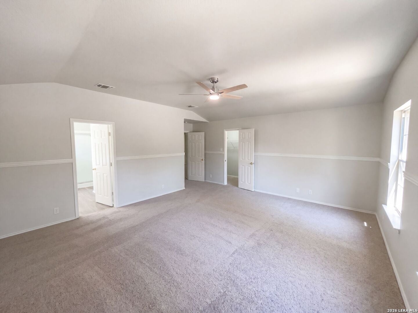 10155 Cedarcliff