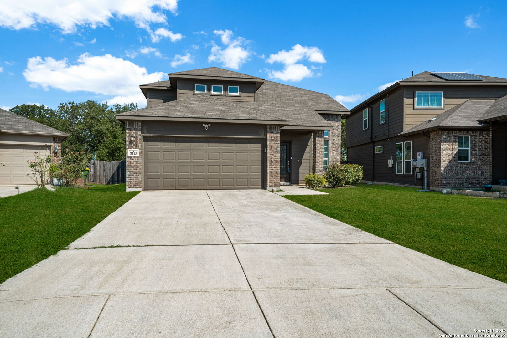 8113 Breezy Cove