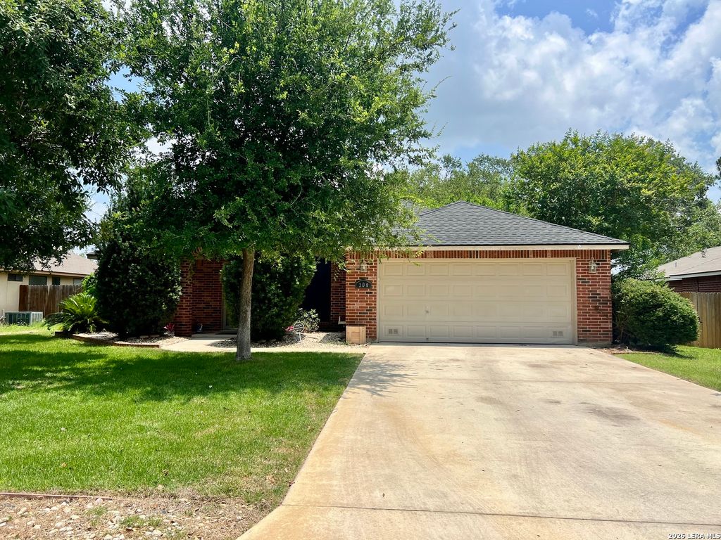 Photo of 308 Bunker Hill, Pleasanton, TX 78064 (MLS # 1973653)