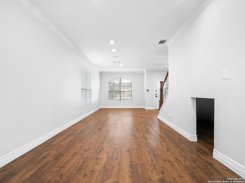 Photo of 7318 Clear Rock Drive, San Antonio, TX 78255 (MLS # 1830250)