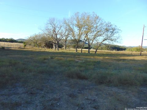 A home in Leakey