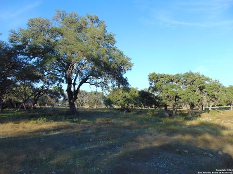 A home in Leakey