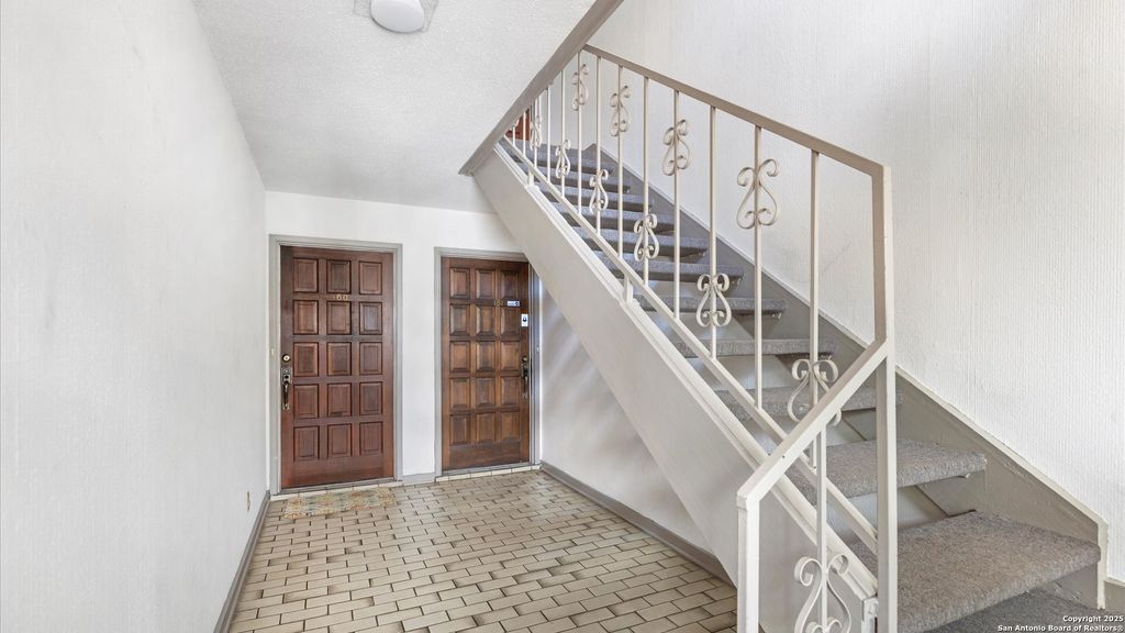 Photo of 2300 Nacogdoches O-160 #O-160, San Antonio, TX 78209 (MLS # 1876342)