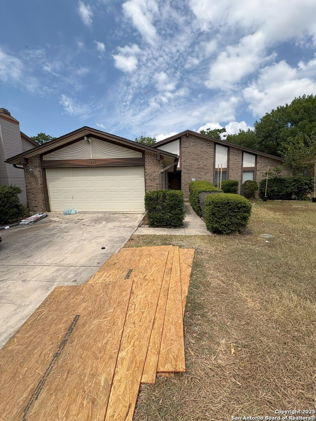 Photo of 13815 woodbreeze, San Antonio, TX 78217 (MLS # 1913215)