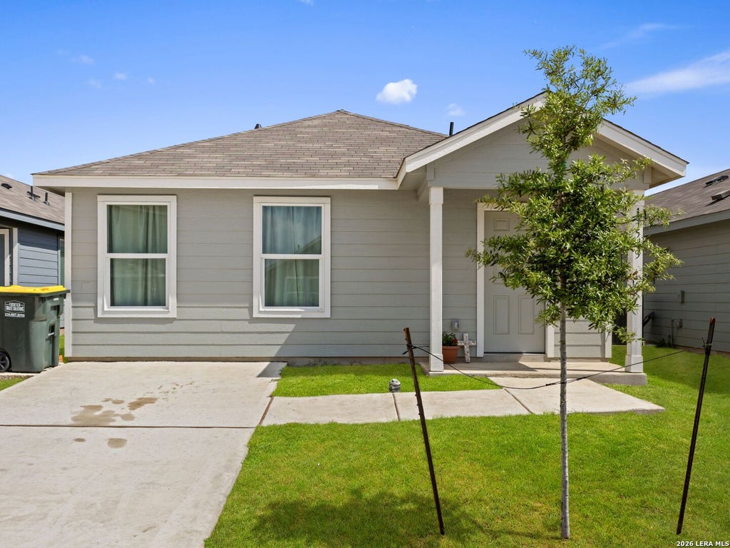 Photo of 11543 Field Briar, Converse, TX 78109 (MLS # 1954074)