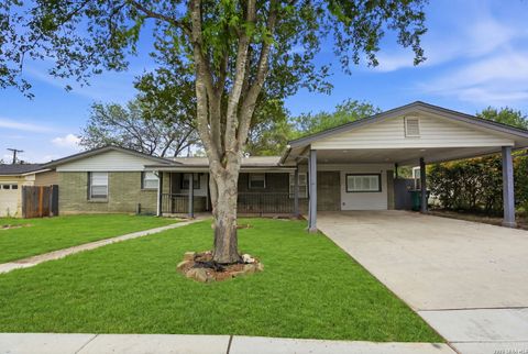 Photo of 466 Sandalwood, San Antonio, TX 78216 (MLS # 1963391)