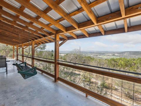 114 Solar Hill Kerrville TX 78028