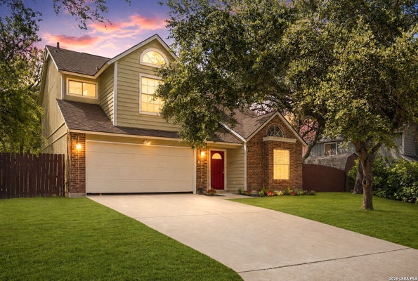6915 RAINTREE FRST, SAN ANTONIO, TX 78233 - Image eb0616ce1b24e403f4f45c74dbc05ab8/1397055602