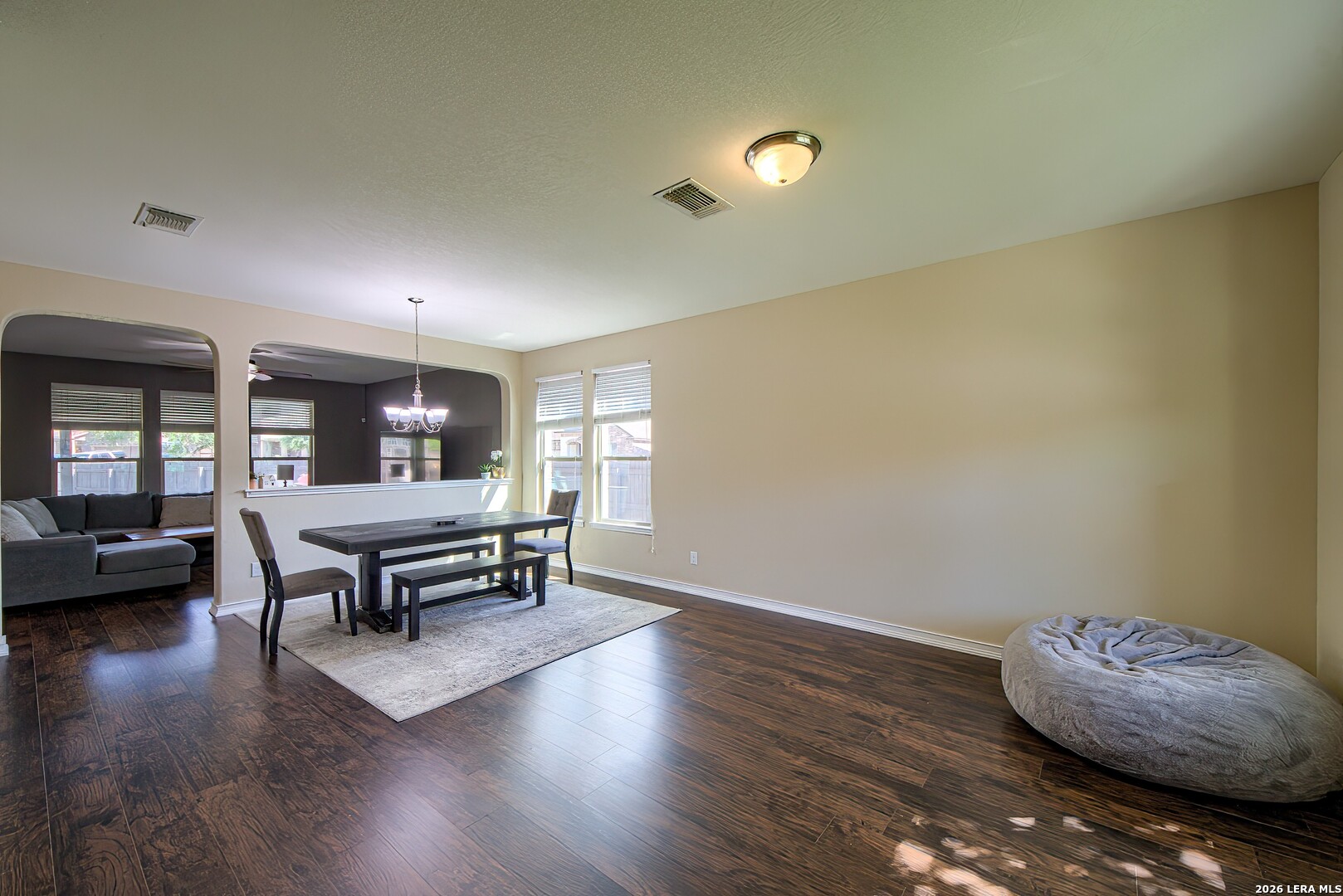20523 CREEK RIV