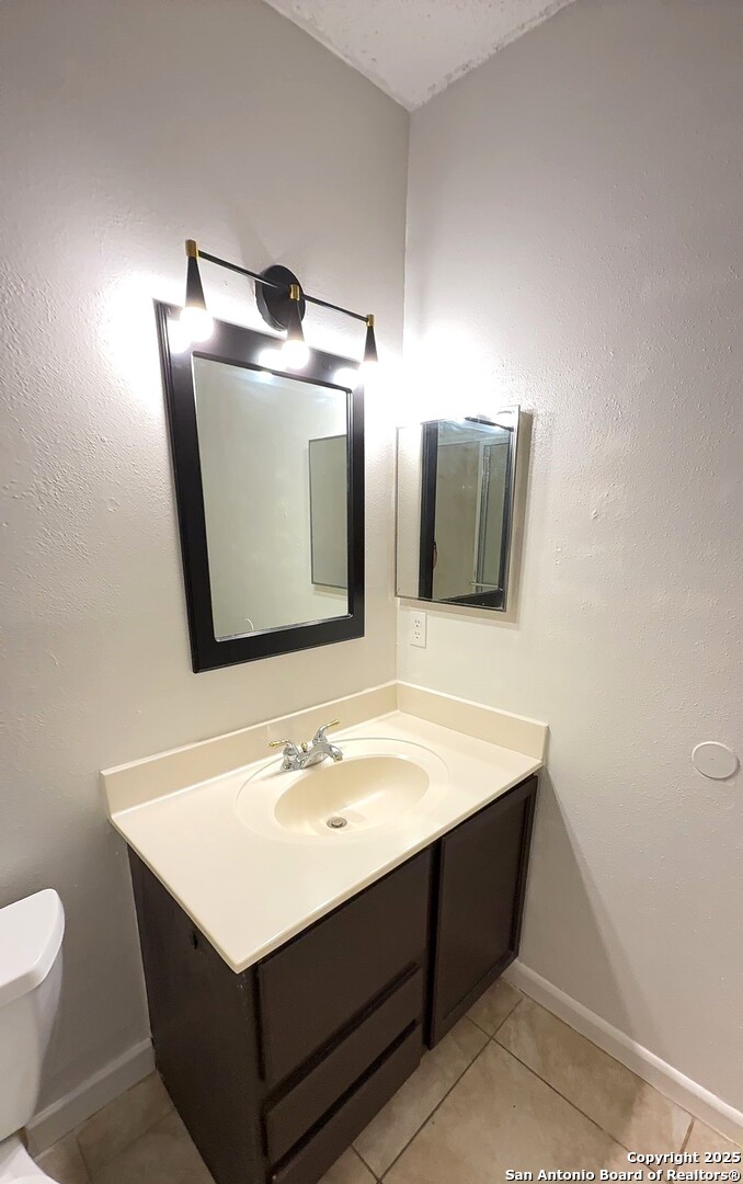 San Antonio, Texas 78249, United States, 3 Bedrooms Bedrooms, ,2 BathroomsBathrooms,Residential,Active,229712