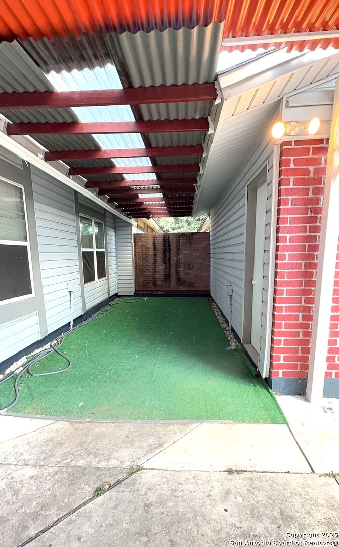 San Antonio, Texas 78249, United States, 3 Bedrooms Bedrooms, ,2 BathroomsBathrooms,Residential,Active,229712