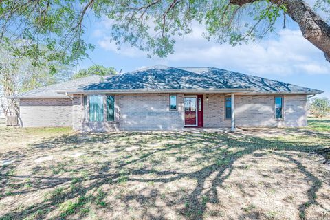 491 State Highway 97 Floresville TX 78114