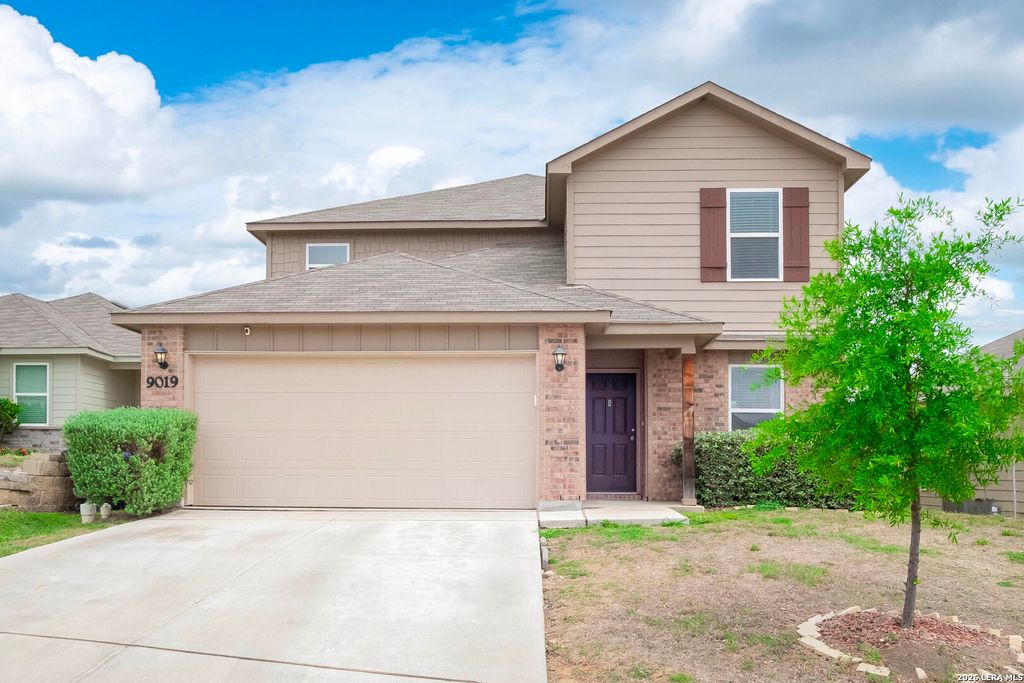 Photo of 9019 Halbert Falls, San Antonio, TX 78245 (MLS # 1955220)