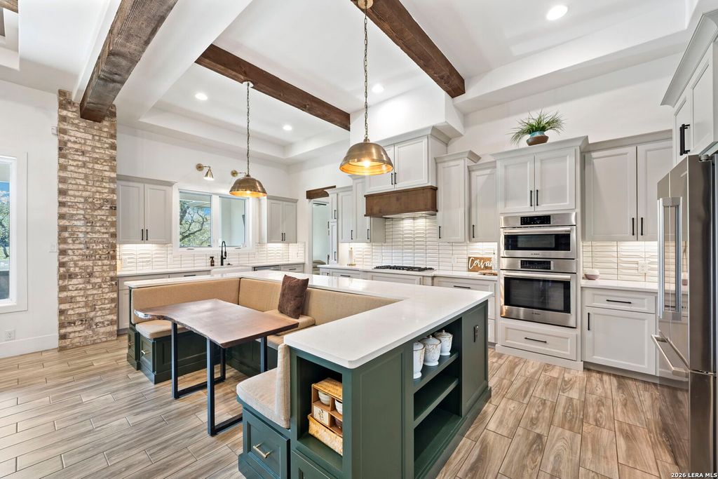 Photo of 979 Belle Oaks, Bulverde, TX 78163 (MLS # 1951415)