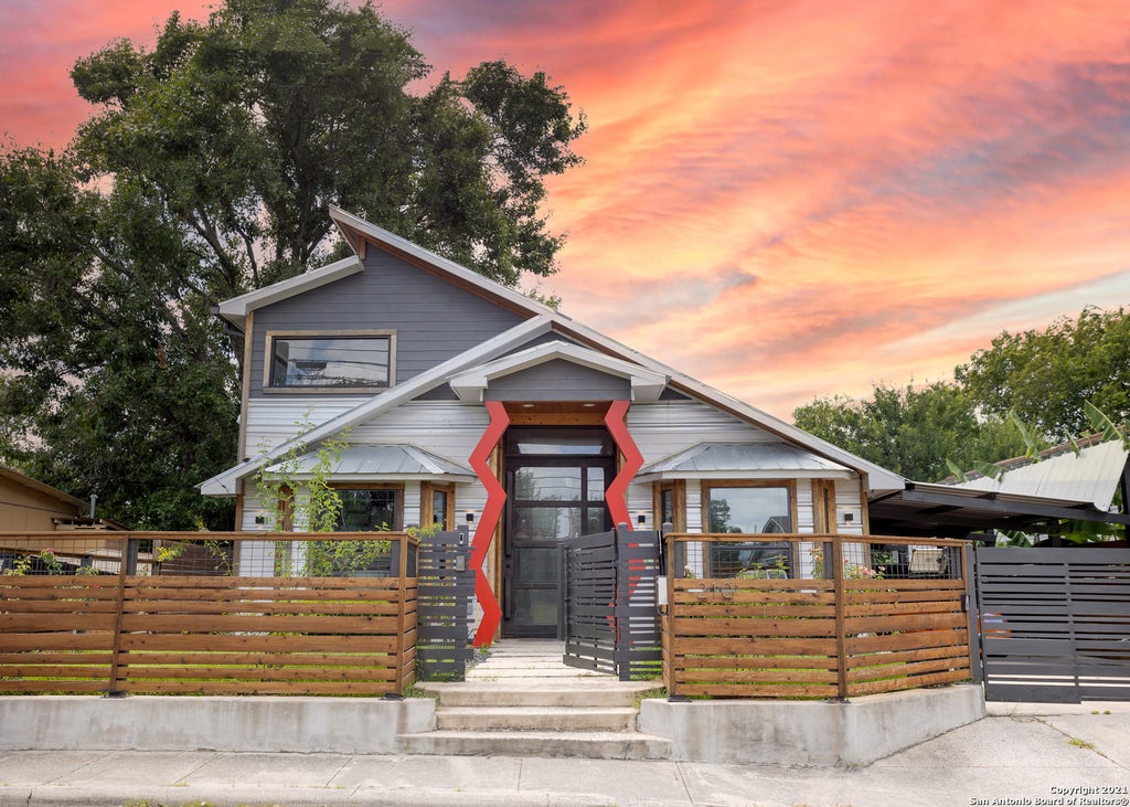 Photo of 210 FURNISH AVE, San Antonio, TX 78204 (MLS # 2019891)