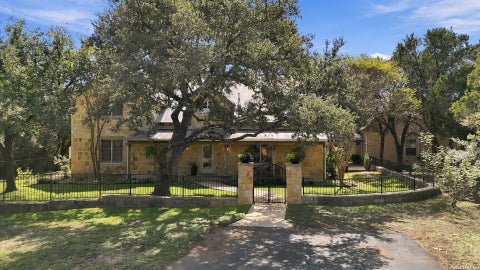 Photo of 29 Realitos, San Antonio, TX 78261 (MLS # 2023237)
