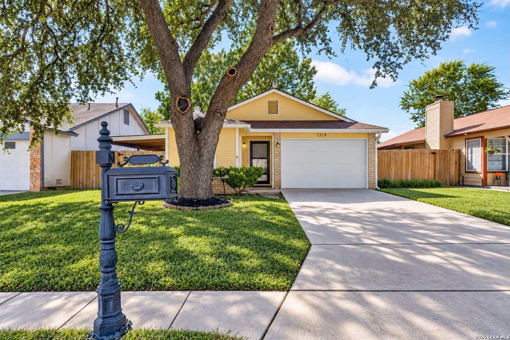 Photo of 7215 Brandyridge, San Antonio, TX 78250 (MLS # 2017436)
