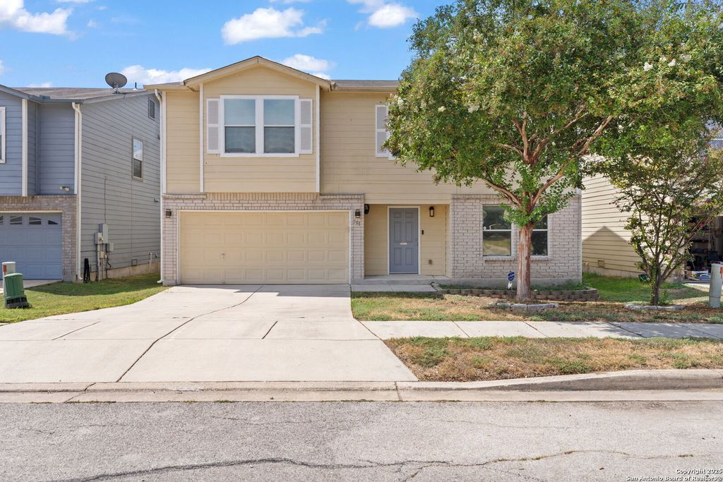 Photo of 501 Gatewood Briar, Cibolo, TX 78108 (MLS # 1919748)