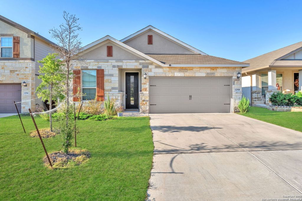 Photo of 12918 Lilly Pass, San Antonio, TX 78254 (MLS # 1958884)