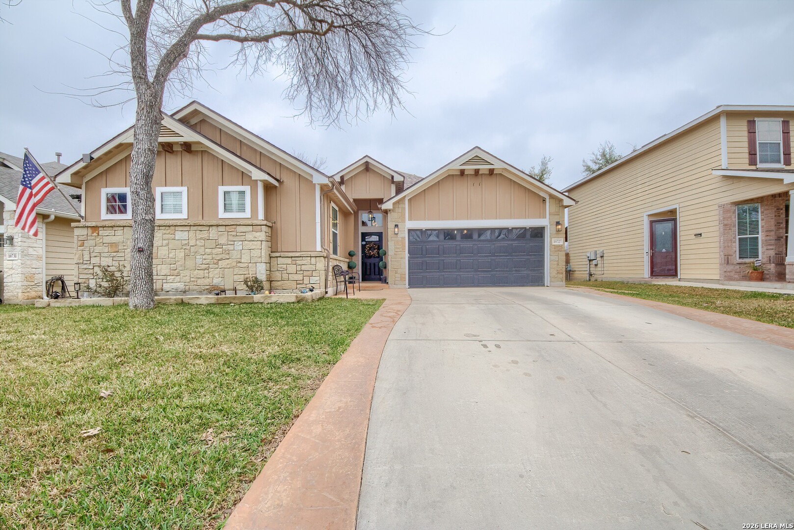 10727 Bushbuck Field