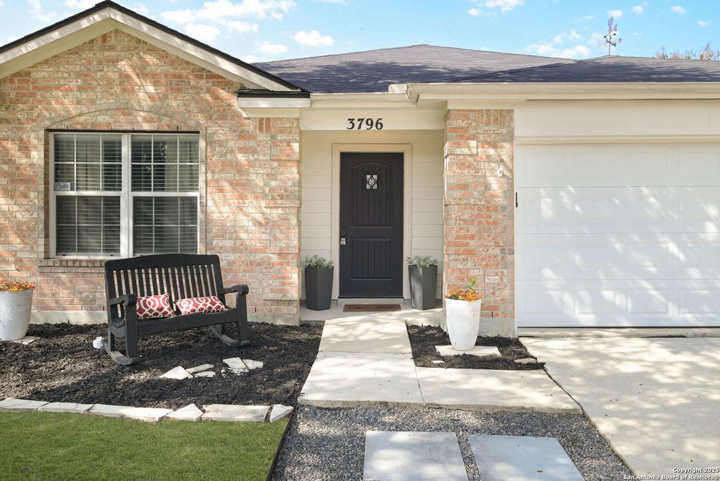 Photo of 3796 Pebble Beach, Cibolo, TX 78108 (MLS # 1898546)