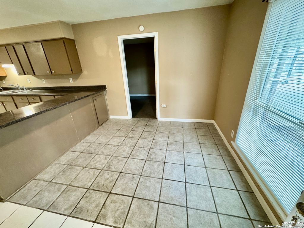 Photo of 146 Stapleton, San Antonio, TX 78227 (MLS # 1930534)