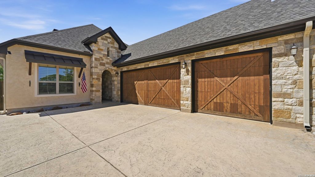 Photo of 1329 RIVER PLACE DR, New Braunfels, TX 78130 (MLS # 1969072)