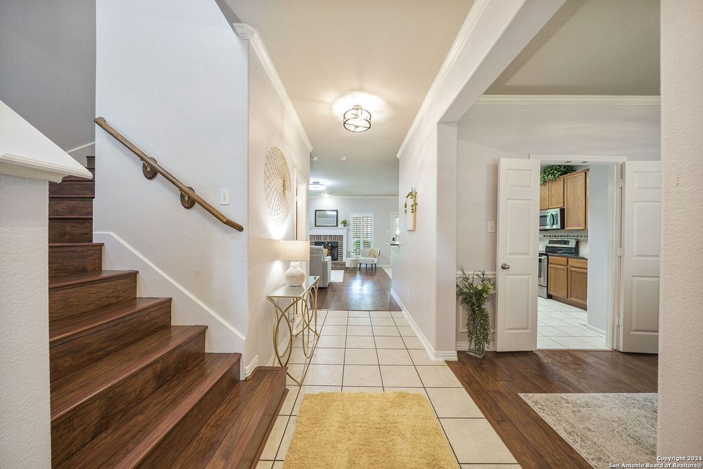 Photo of 35 ATWELL PARK, San Antonio, TX 78254 (MLS # 1926836)