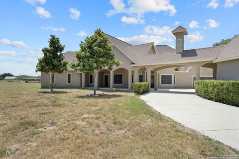 A home in Natalia