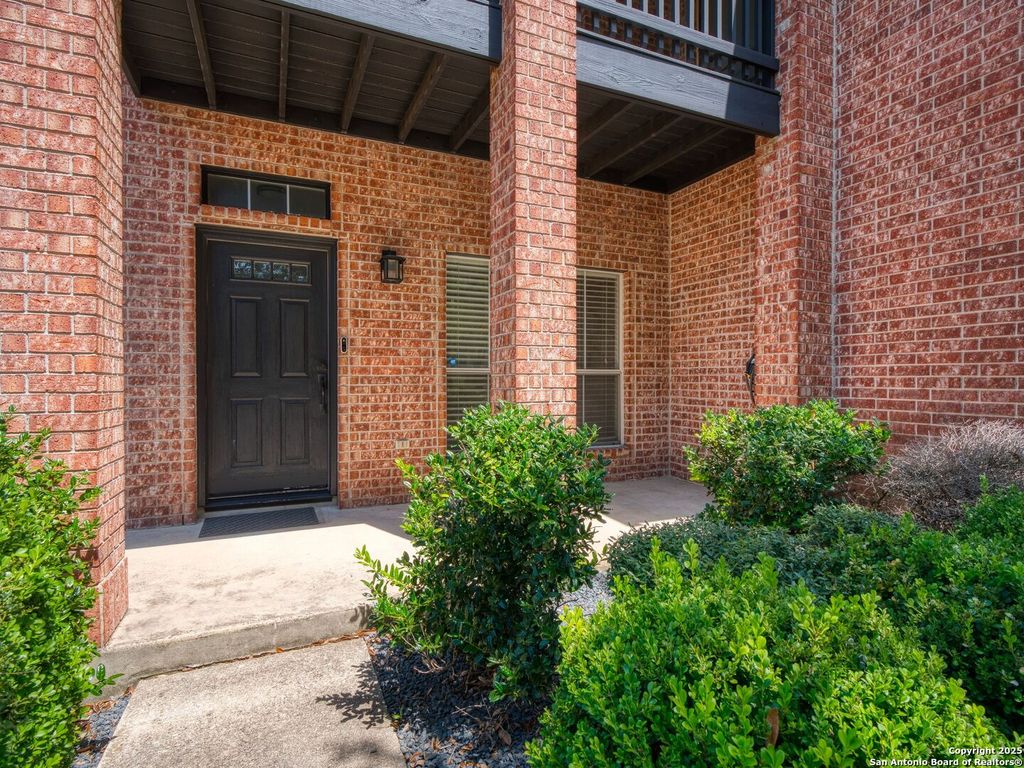 Photo of 24722 Crescent Run, San Antonio, TX 78258 (MLS # 1897387)