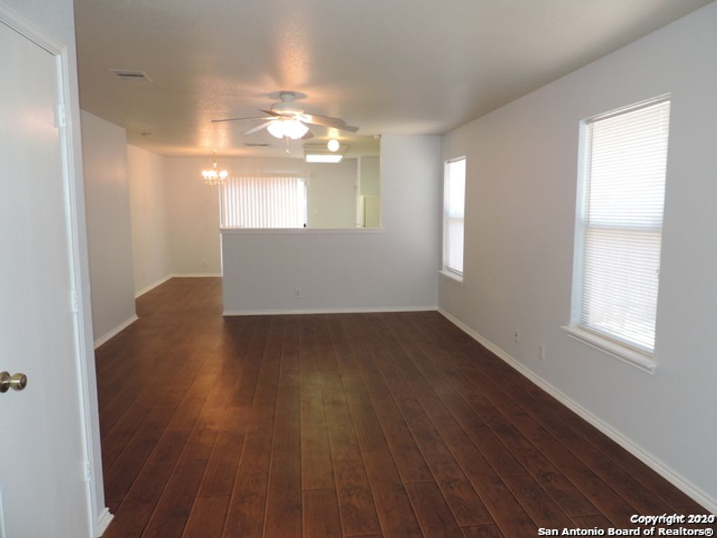 Photo of 146 ADELAIDE OAKS, San Antonio, TX 78249 (MLS # 1921268)