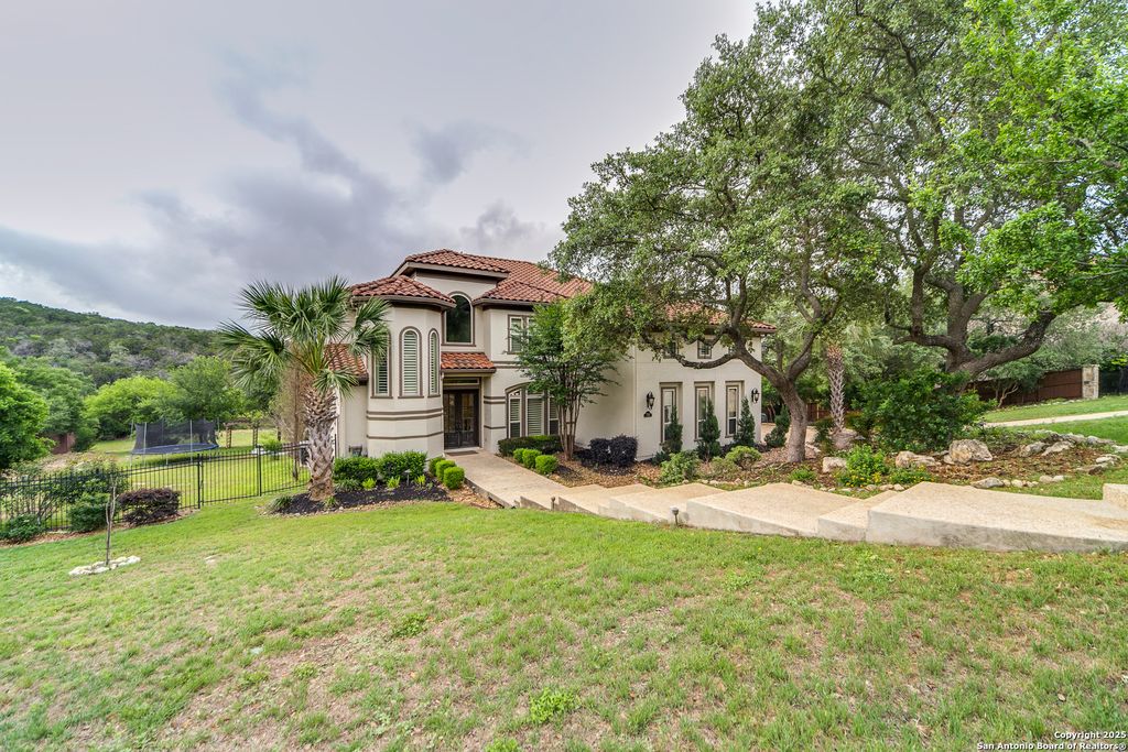 Photo of 714 Ruidosa Downs, Helotes, TX 78023 (MLS # 1921680)